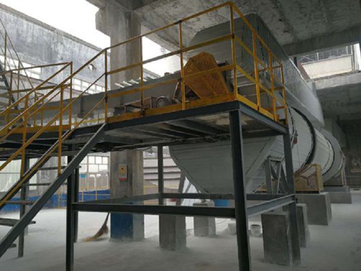 太陽紙業100T污泥干化實例現場1.1.jpg